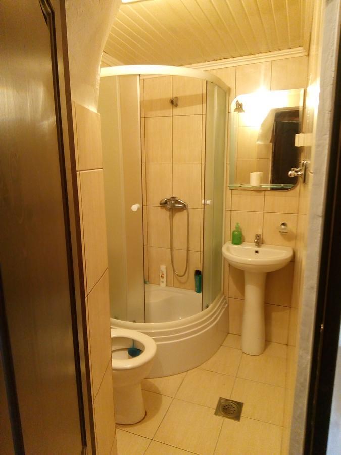 V&J Apartments Подгориця Екстер'єр фото